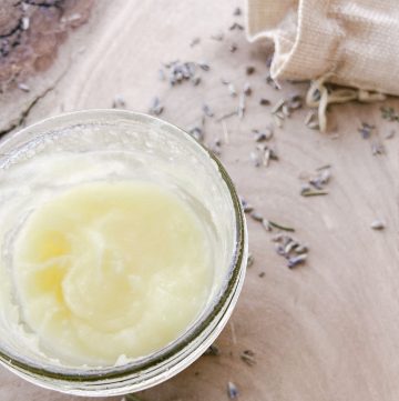 hair mask for frizzy hair diy in glass jar