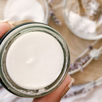 homemade lip scrub using natural ingredients